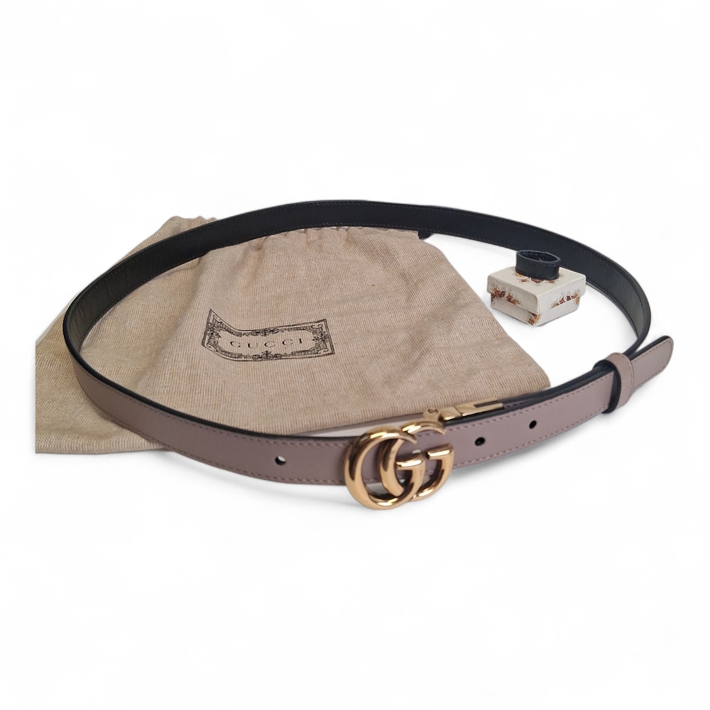 Gucci Women's GG Marmont Leather Narrow Reversible Belt- Dusty Pink/Black 90/36 - Picture 2 of 5